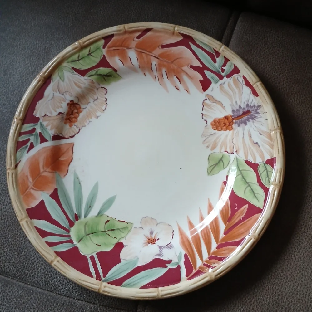 Home Trends Floral Dinner Plate with Bamboo Rim Burgundy, Cream And Green